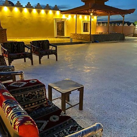 استراحة ومنتجع الرفاده Umm Lajj Exterior foto